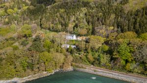 Photo 36- click for photo gallery